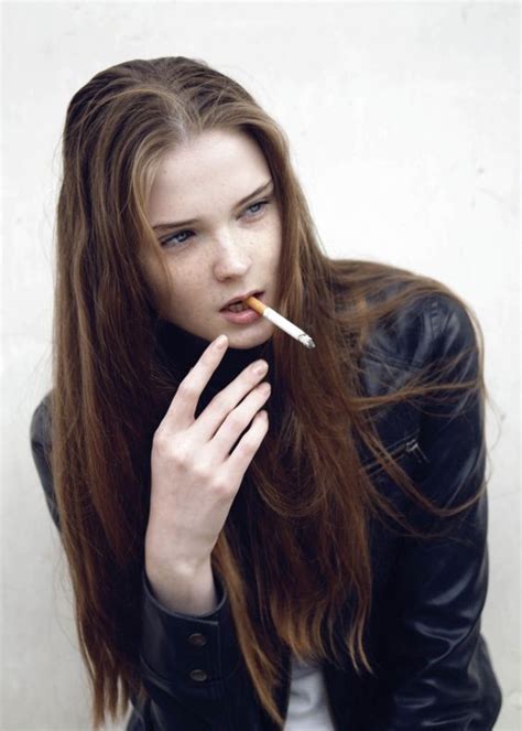 Long Brown Hair Girl Smoking Smoking Ladies Pinterest