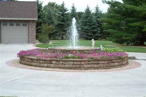 The Sound Of Water Circle Driveway Landscaping Driveway Landscaping