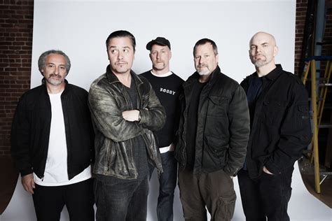 Faith No More Le Retour Victorieux Des Insaisissables Insoumis Beau