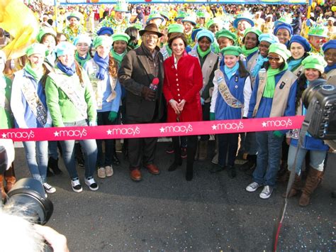 Girl Scouts Of Greater New York Marched In The Macys Thanksgiving Day Parade Girl Scout Blog