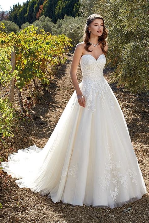 Elegance is where timelessness meets luxury, and our boutique shop is where an elegant wedding dress meets her bride. Ball Gown - Eddy K Bridal Gowns | Designer Wedding Dresses ...