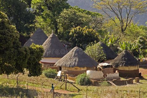 Village Africain Traditionnel Afrique Du Sud Photo Stock Image Du