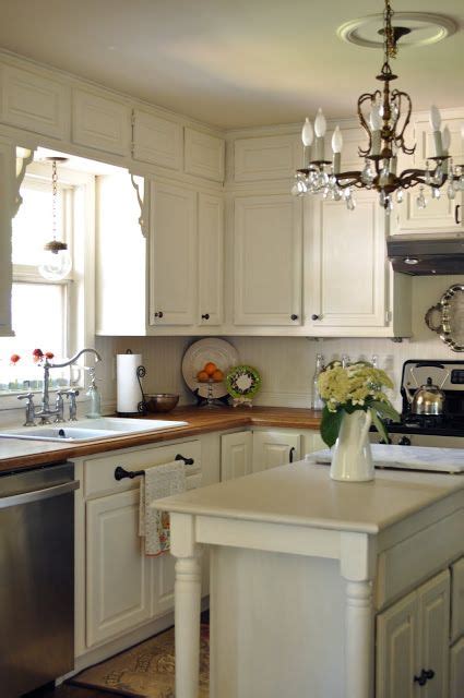 If you've been looking for that perfect white paint colour for your walls, trims or kitchen cabinets, i'm sure you'll agree when i say that white is a force to be reckoned with. Pin on A Colonial Kitchen