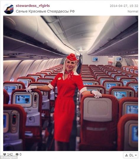 mile high selfies flight attendants post shots of themselves enjoying the skies daily mail online