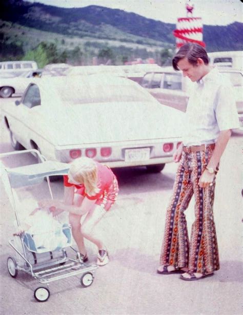 Cool Snaps Of Young People In Bell Bottoms From The 1970s ~ Vintage