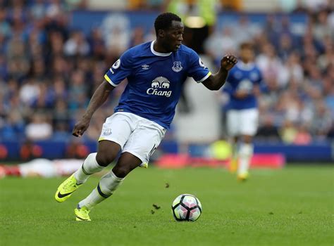 Lukaku played for anderlecht in his youth career and, in 2009, joined their senior team. Everton news: Romelu Lukaku turned down Juventus transfer ...