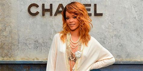 Rihanna Named Fashion Icon
