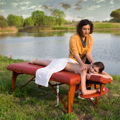 Master Massage Santana 31 Therma Top Portable Massage Table Package 2 — Massage Table City