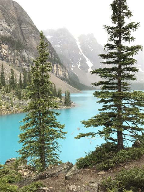 Absolutely Breathtaking Valley Of Ten Peaks The Valley Moraine Lake