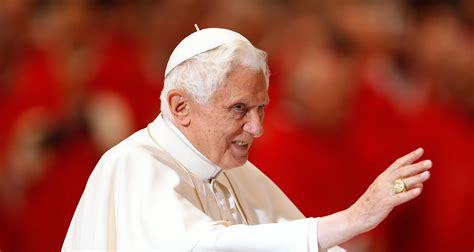 Doch auch der kölner kardinal meisner, der auf seine nähe zu den päpsten johannes paul ii. Papst Benedikt XVI.: Abschied vom Amt | GALA.de