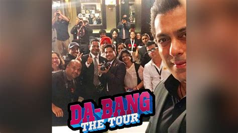 Salman Khan Clicks With New Zealand Media Da Bangg Tour Concert Youtube