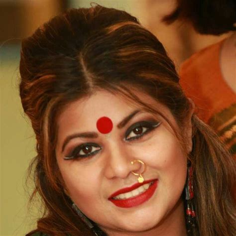 Pin By Nimish Ramakant On Beauties India Beauty Beauty Aunty In Saree
