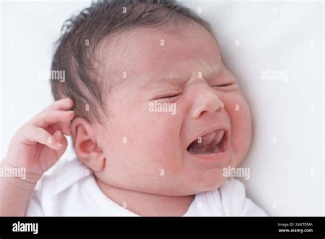 Screaming Newborn Baby Hi Res Stock Photography And Images Alamy