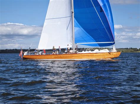 12 Meter Charters Sailing In Newport Ri Heritage Races In Newports
