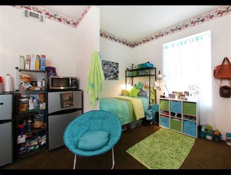 Blue And Green Ivy House Triple Room Near Uf Ivy House Dorm Room Designs Dorm Inspiration