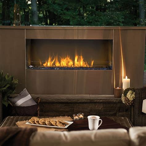 Regency's versatile firetables are perfect for outdoor entertaining. Napoleon GSS48 Galaxy Outdoor Natural Gas Fireplace at iBuyFireplaces