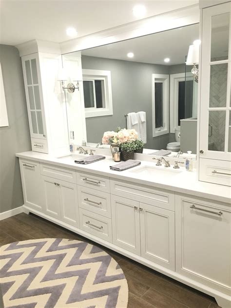 Many people head to their a bathroom vanity should not only match the design principle and style of your bathroom, but it. Elegant White Bathroom Vanity Ideas 55 Most Beautiful Inspirations 20 - GooDSGN