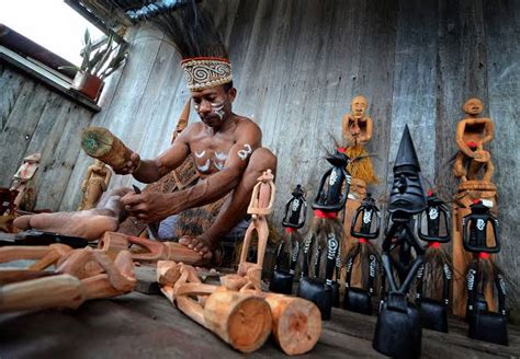 Mengenal Kebudayaan Dan Tradisi Kuno Di Suku Asmat City Awesome