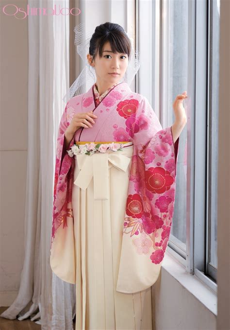 44 Best Womens Hakama Images On Pinterest Japanese Clothing