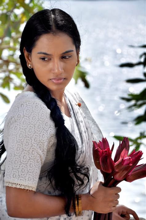 Beauty Models Chathurika Peiris Hot Photo Gallery