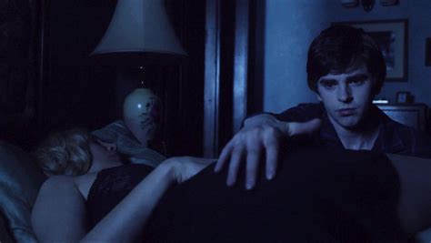 Bates Motel 5 Creepiest Mother Son Moments