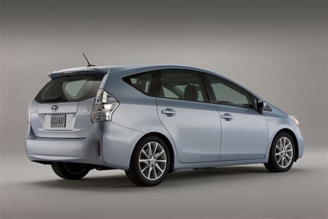 Toyota prius ev is one of the best models produced by the outstanding brand toyota. 2011 Detroit Show: All-New Toyota Prius V Minivan Hybrid | Carscoops