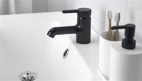 Just a quick video on are leaking mixer tap in the bathroom hope it helps someone. Bathroom taps │ IKEA