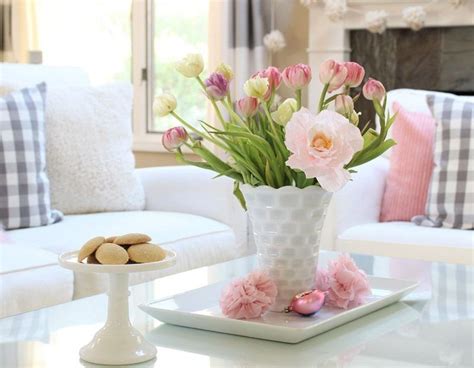 Lovely Easter Living Room Decor Ideas 21 Pimphomee