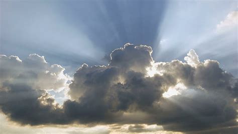 Hd Wallpaper Sunrays Over Thail Sunlight Through Clouds Sunrays Over