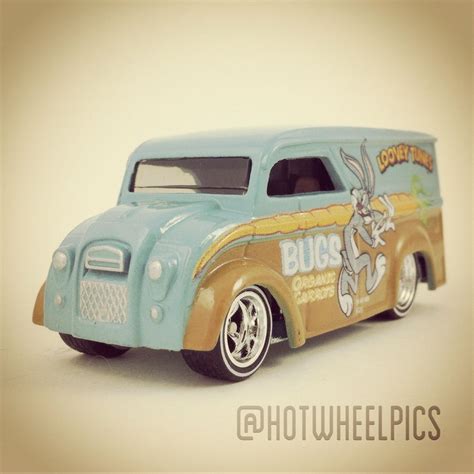 Bugs Bunny Dairy Delivery Hot Wheels Pop Culture Looney Tunes Bugs Bunny Looney