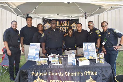 Pulaski County Sheriff Eric Higgins, Dep. Dominic Bruner, Dep. Lawanda