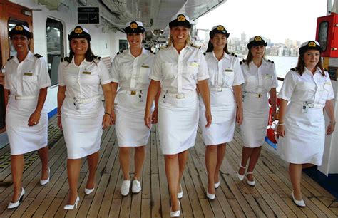 How To Become A Cruise Ship Nurse Nurses Jobs At International Recruiters