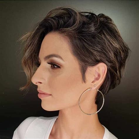 50 Latest Pixie And Bob Haircuts For Women Cute Hairstyles 2019 Bob Haircuts For Women