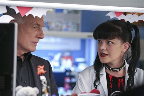 ‘ncis Fans Side With Mark Harmon Claim Pauley Perrette Has A History