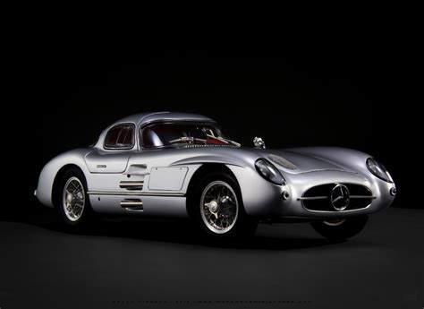 Mercedes-benz 300 slr uhlenhaut gullwing coupe