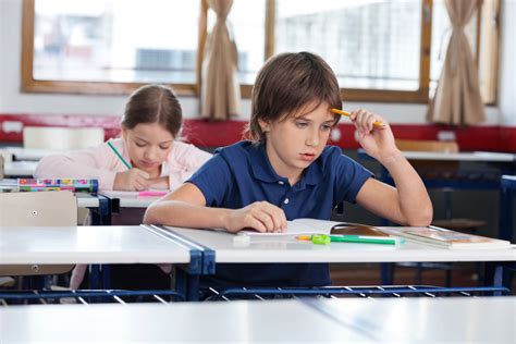 What Sitting At A Desk All Day Is Doing To Your Kids That You Need To