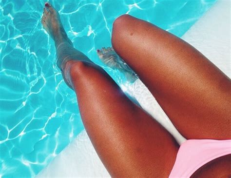 Legs Pool Summer Tan Image By Patrisha On Favim Com