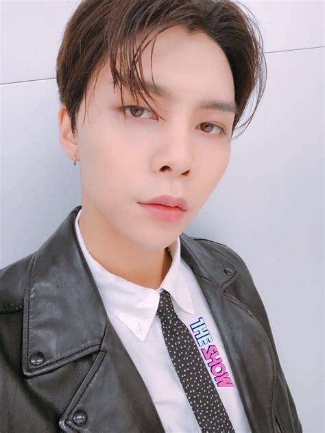 A johnny fanpage on instagram: THE SHOW (@sbsmtvtheshow) | Twitter | Nct johnny, Nct, Nct 127