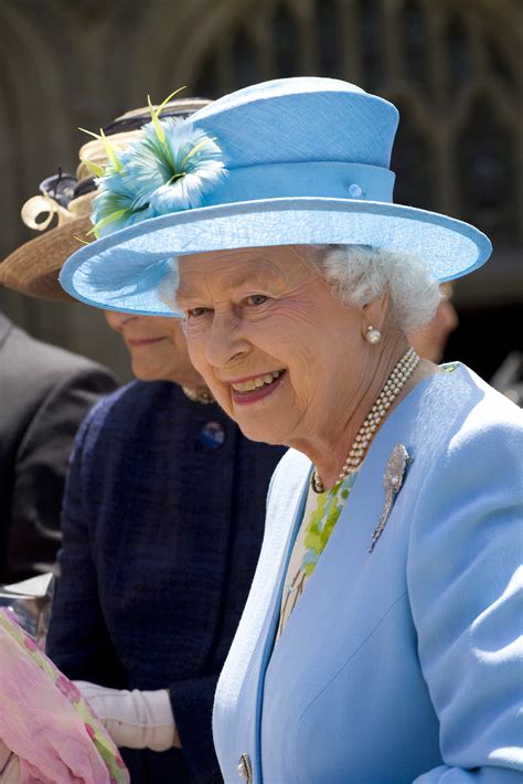 Queen Elizabeth II | TheSchoolRun