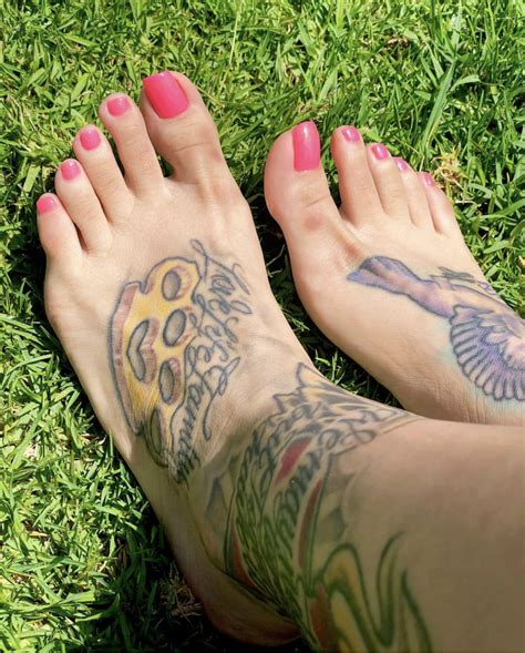 Morgan Westbrookss Feet