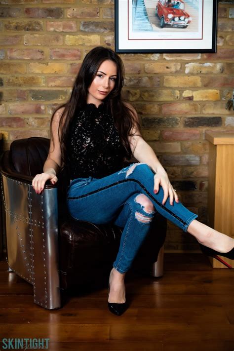 Dark Haired Chick Laura Hollyman Slips Off Ripped Jeans To Get Totally Naked High Heels Jeans