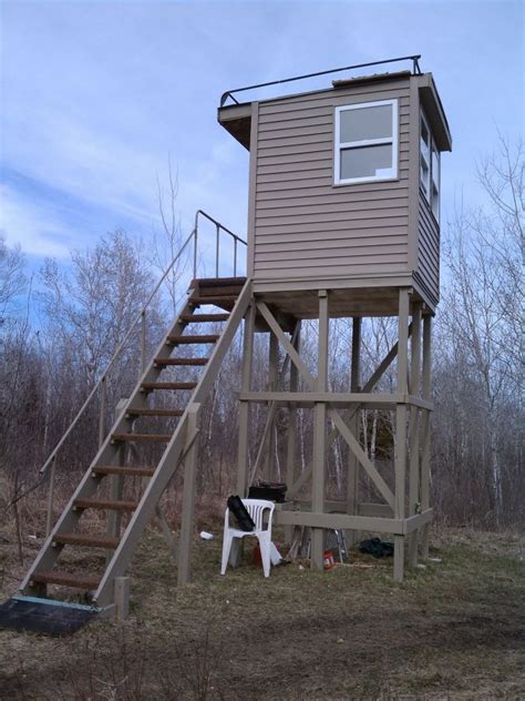 Shooting houses are very popular with hunt clubs, hunting lodges and private land owners. Building a deer stand | Deer Hunting-Bear-Elk-Moose | HotSpotOutdoors - Fishing Reports ...