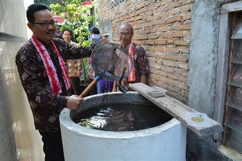 Daerah istimewa yogyakarta sering dihubungkan dengan kota yogyakarta sehingga secara kurang tepat sering disebut dengan jogja, yogya, yogyakarta, jogjakarta. Portal Berita Pemerintah Kota Yogyakarta