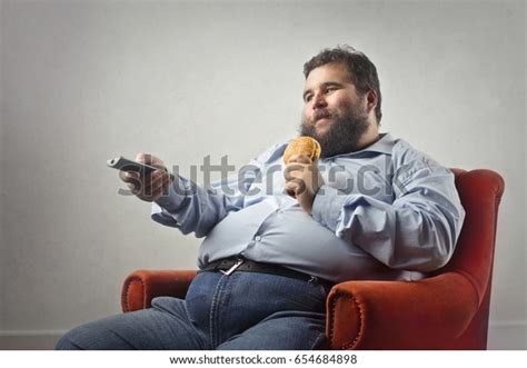 Hombre Gordo Sentado En Un Sill N Foto De Stock Shutterstock