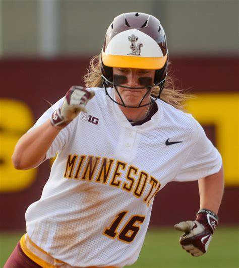 behind groenewegen gophers sweep big ten foe the minnesota daily