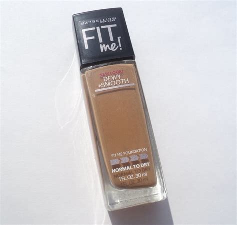 Maybelline Fit Me Dewy Smooth Foundation Review