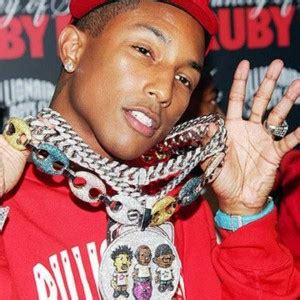 The Most Ridiculous Rapper Chains 40 Photos KLYKER
