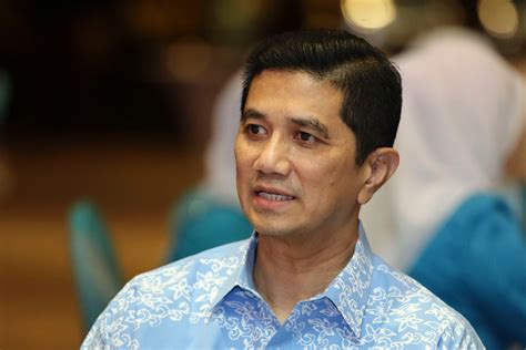 Born 25 august 1964) is a malaysian politician who has served as the senior minister for finance and economics, minister of international trade and industry in the perikatan nasional (pn). Azmin Ali responds to sex video allegations | SoyaCincau.com