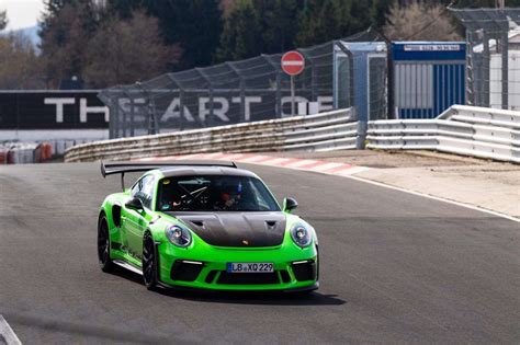 2018 Porsche 911 Gt3 Rs Laps The Nurburgring In 6 Min 564 The