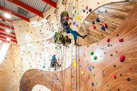 Climbing Walls Quantum Consulting Engineers